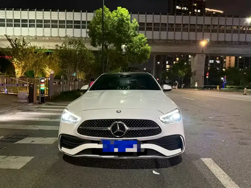Mercedes-Benz C-Class, 2023