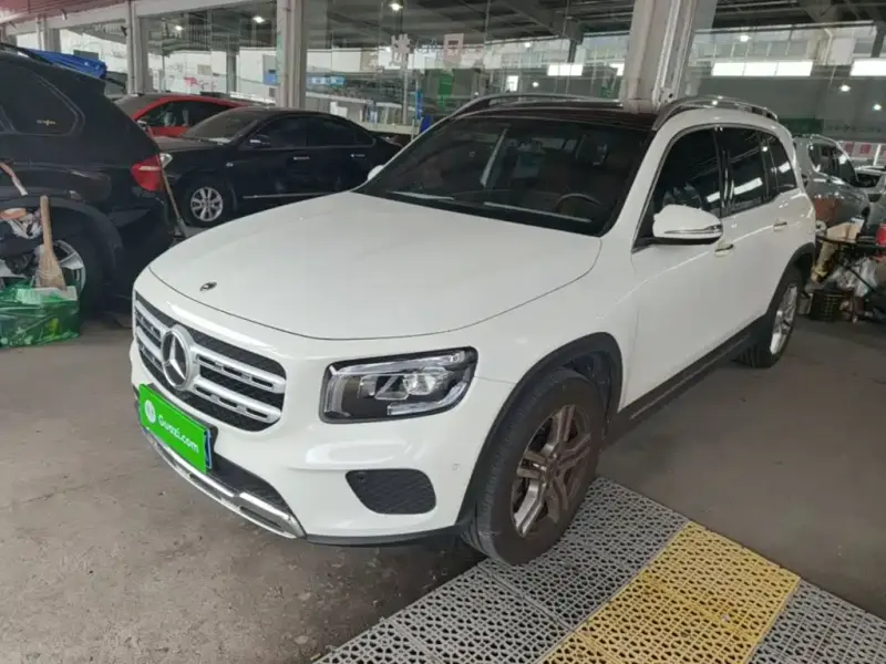 Mercedes-Benz GLB, 2023