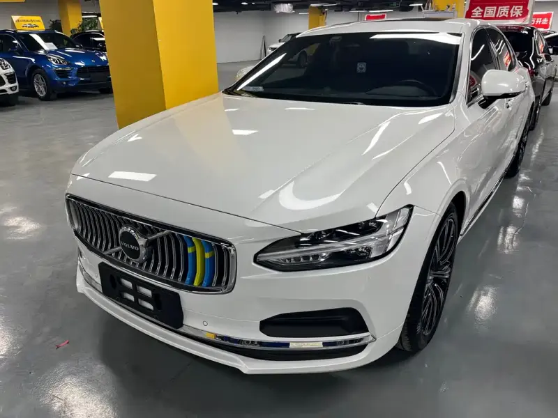 Volvo S90, 2022