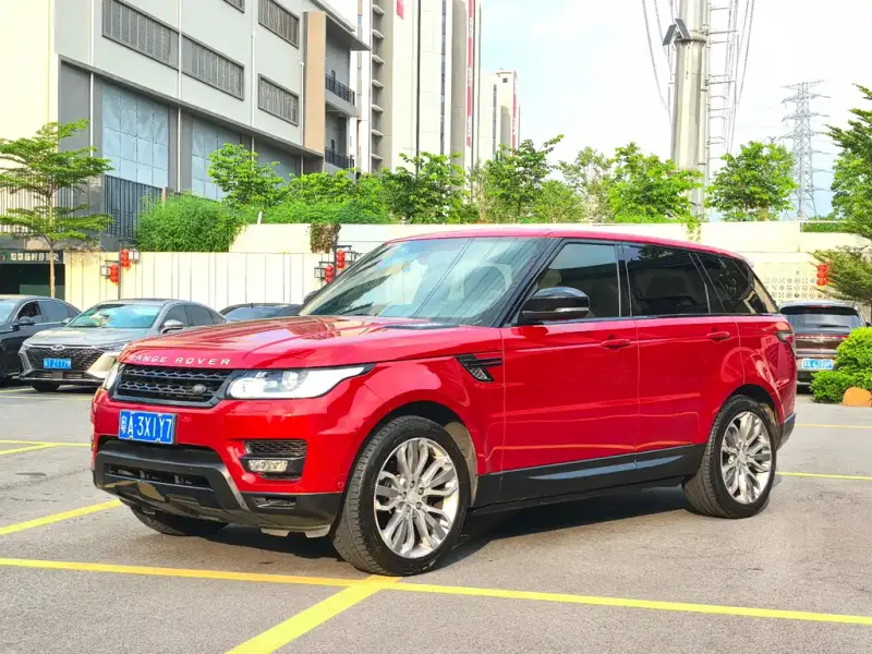Land Rover Sport, 2015
