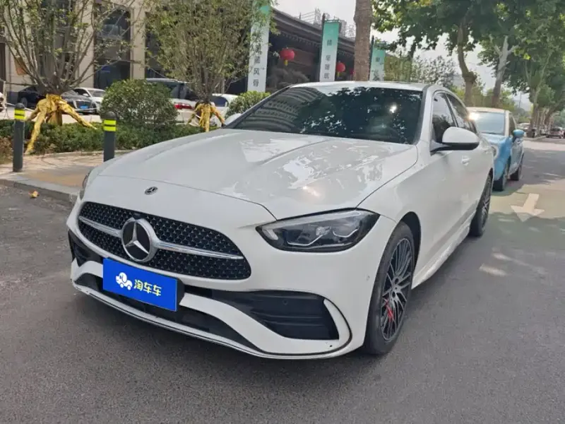 Mercedes-Benz C-Class, 2024