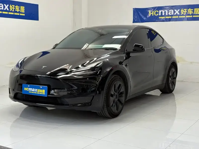 Tesla Model Y, 2023