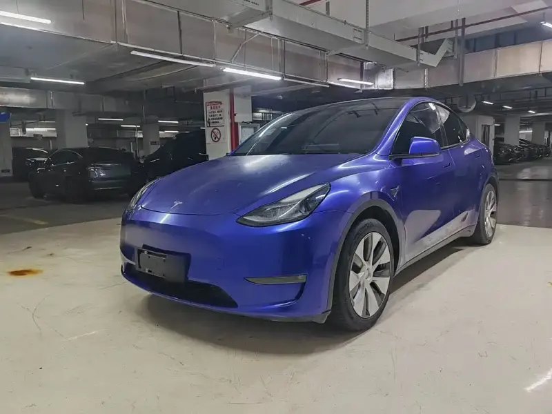 Tesla Model Y, 2021