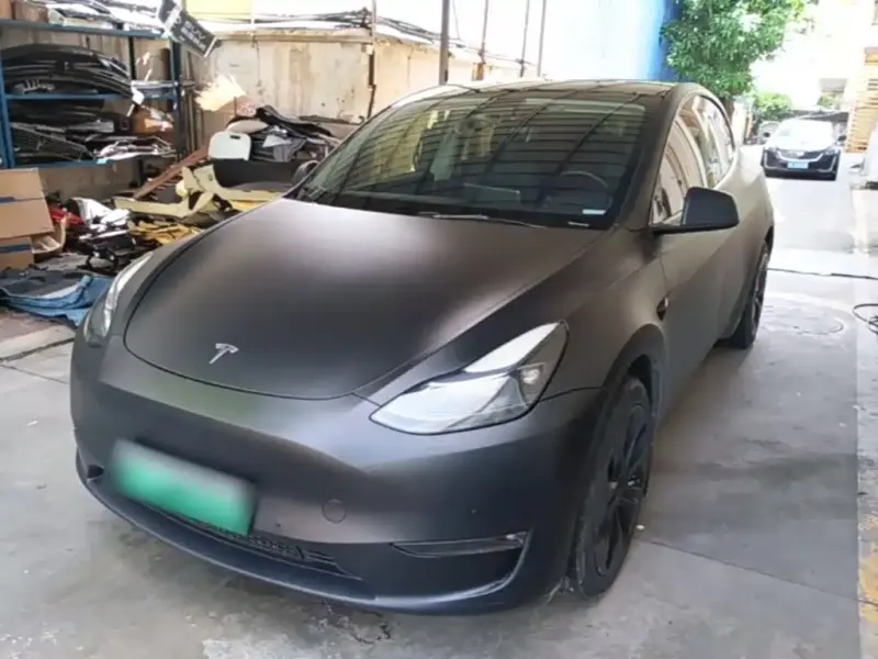 Tesla Model Y, 2023