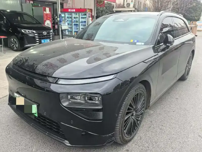 XPeng G9, 2025