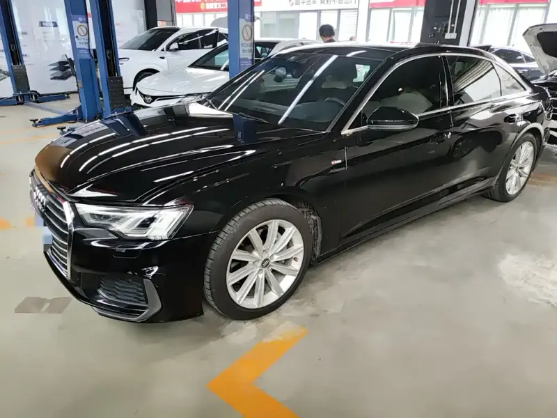 Audi A6L, 2020