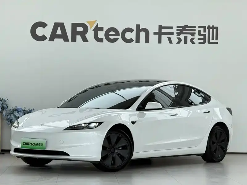 Tesla Model 3, 2024