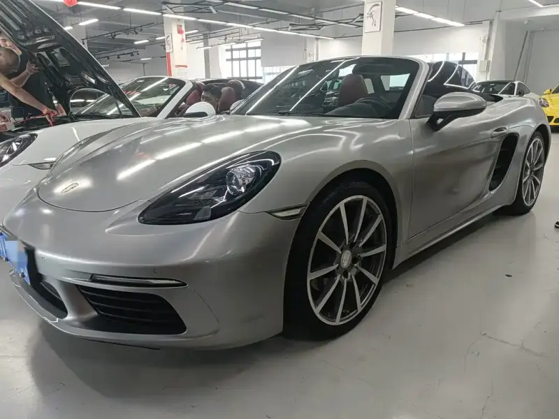 Porsche 718, 2018
