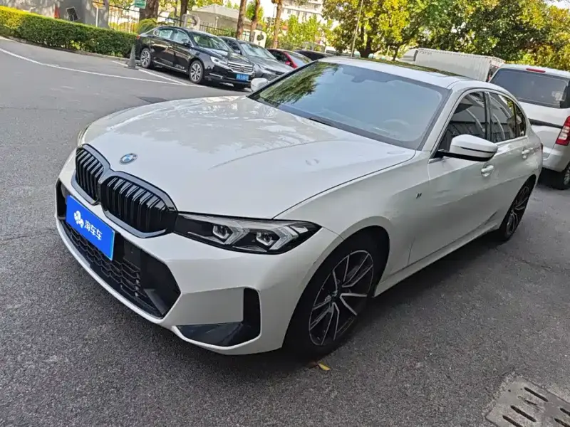BMW 3 Series, 2023