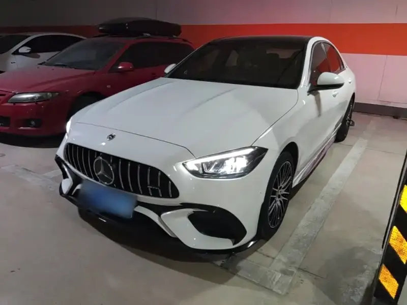 Mercedes-Benz C-Class, 2024