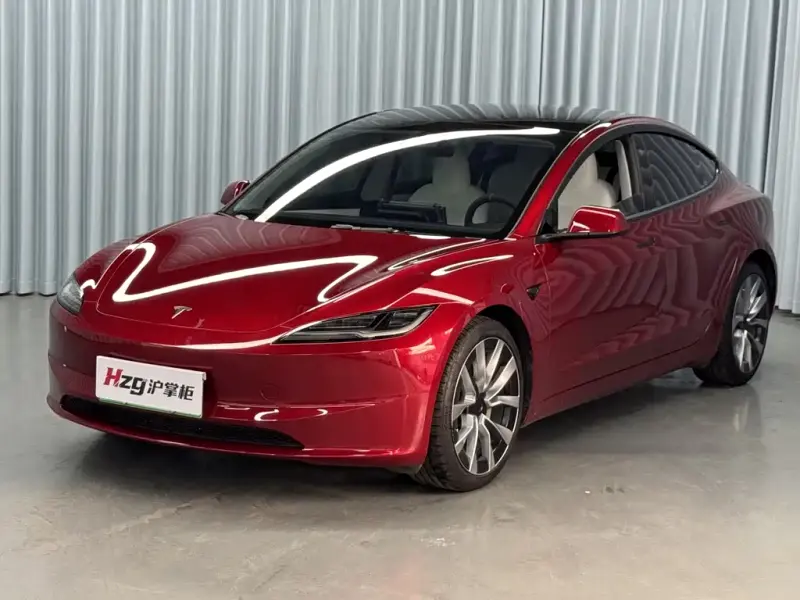 Tesla Model 3, 2023