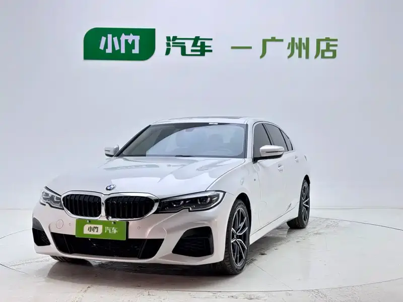 BMW 3 Series, 2022