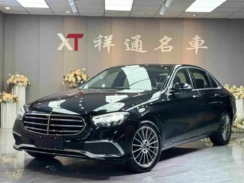 Mercedes-Benz E-Class, 2022