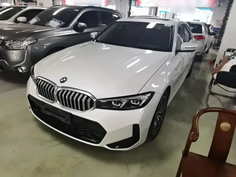 BMW 3 Series, 2023