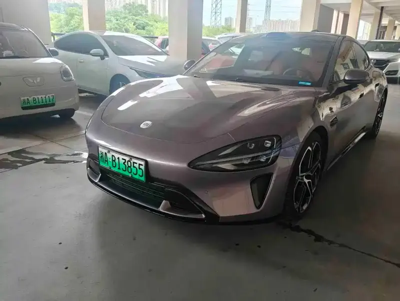 Xiaomi SU7, 2025