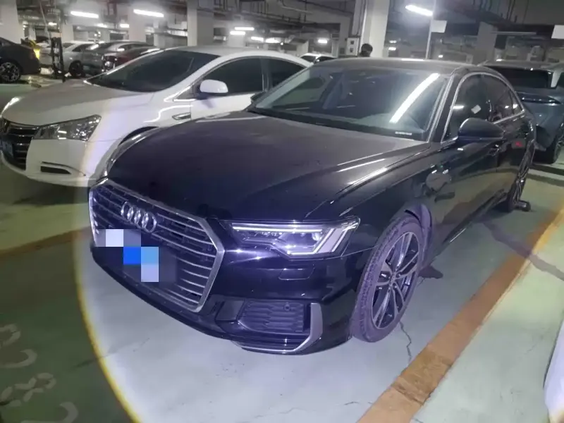 Audi A6L, 2021