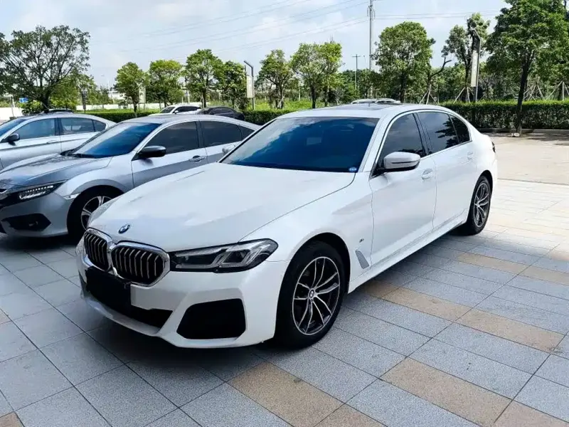 BMW 5 Series, 2024