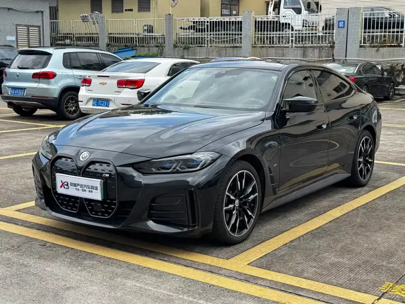BMW i4, 2023