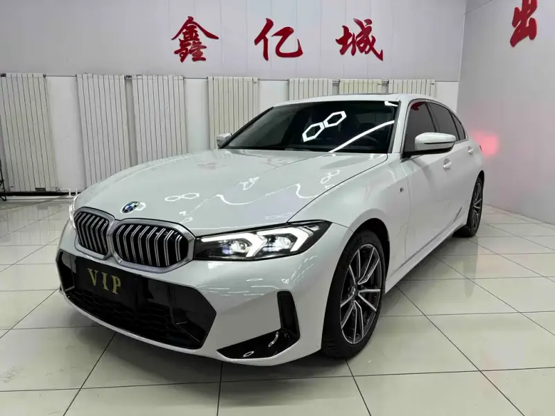 BMW 3 Series, 2022