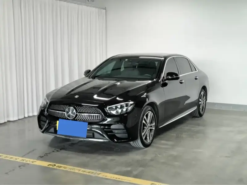Mercedes-Benz E-Class, 2022