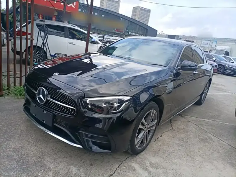 Mercedes-Benz E-Class, 2022