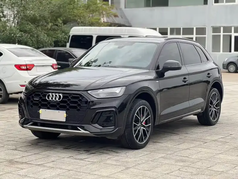 Audi Q5L, 2024