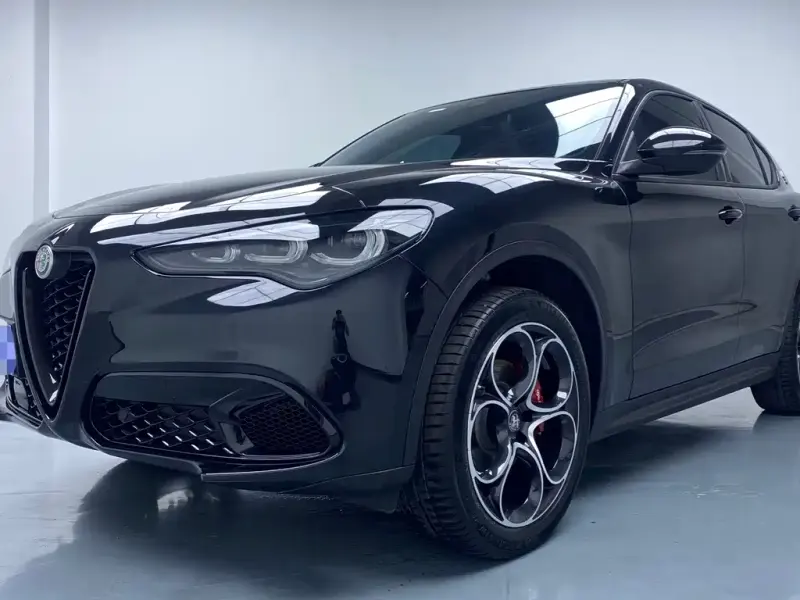 Alfa Romeo Stelvio, 2025