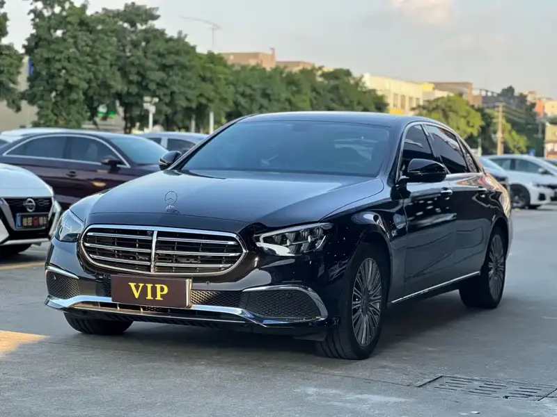 Mercedes-Benz E-Class, 2022