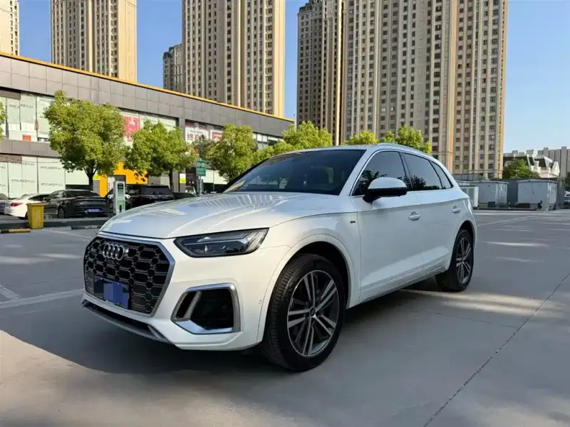 Audi Q5L, 2023
