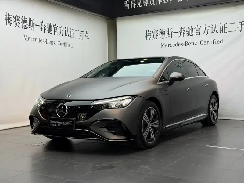 Mercedes-Benz EQE, 2025