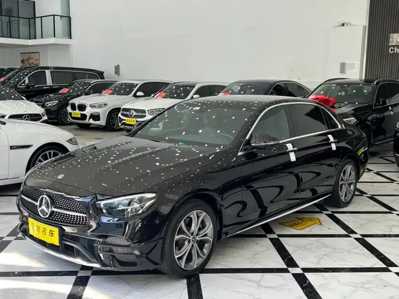 Mercedes-Benz E-Class, 2022