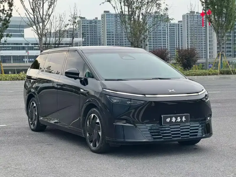 XPeng X9, 2024