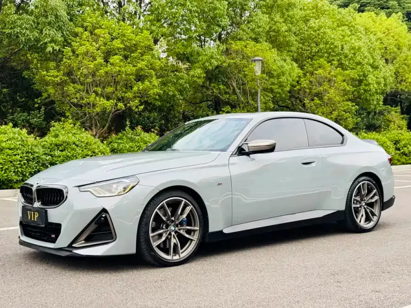 BMW M240i, 2024