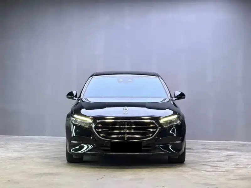 Mercedes-Benz E-Class, 2024