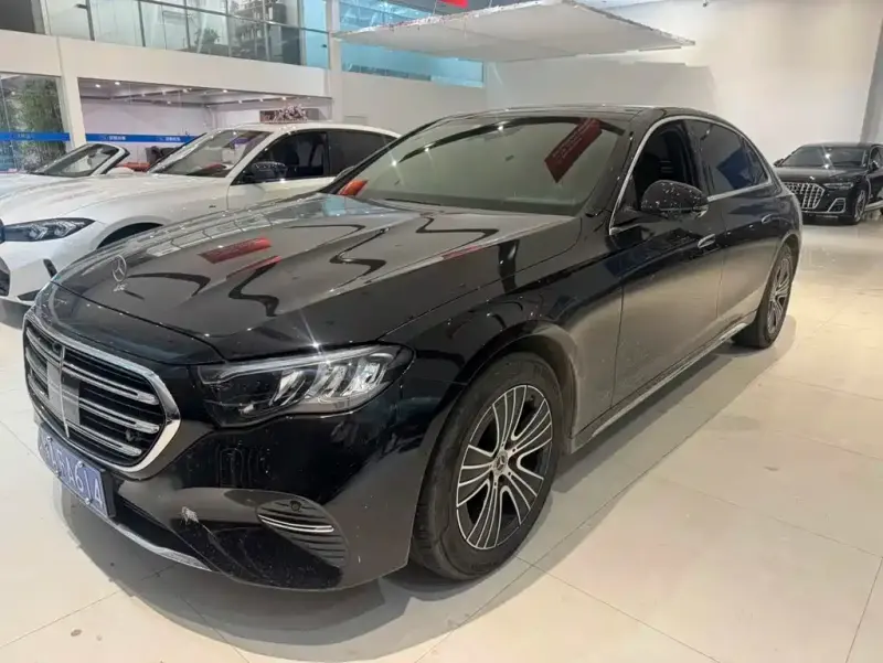 Mercedes-Benz E-Class, 2026