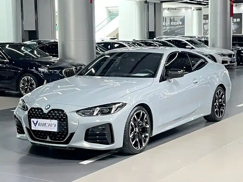 BMW 4 Series, 2026