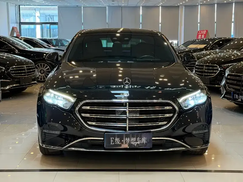 Mercedes-Benz E-Class, 2024