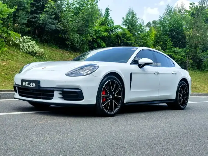 Porsche Panamera, 2019