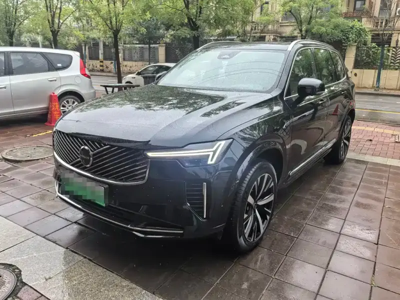 Volvo XC90 PHEV, 2025