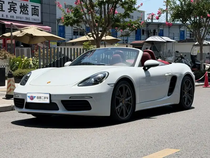 Porsche 718, 2022