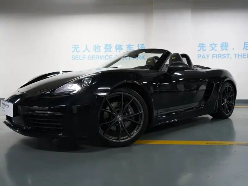 Porsche 718, 2022