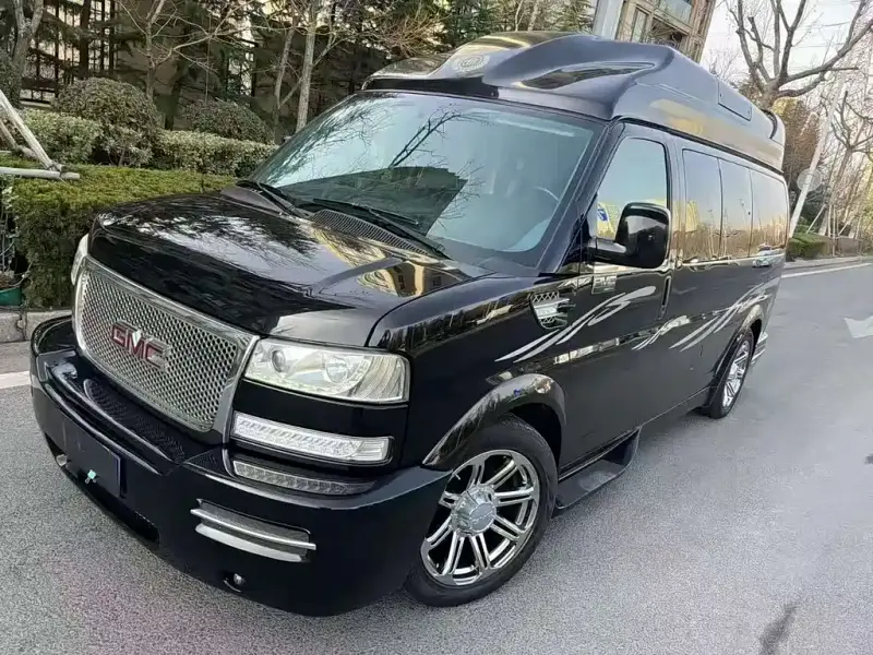 GMC Savana, 2017