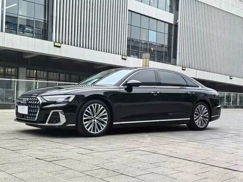 Audi A8, 2024