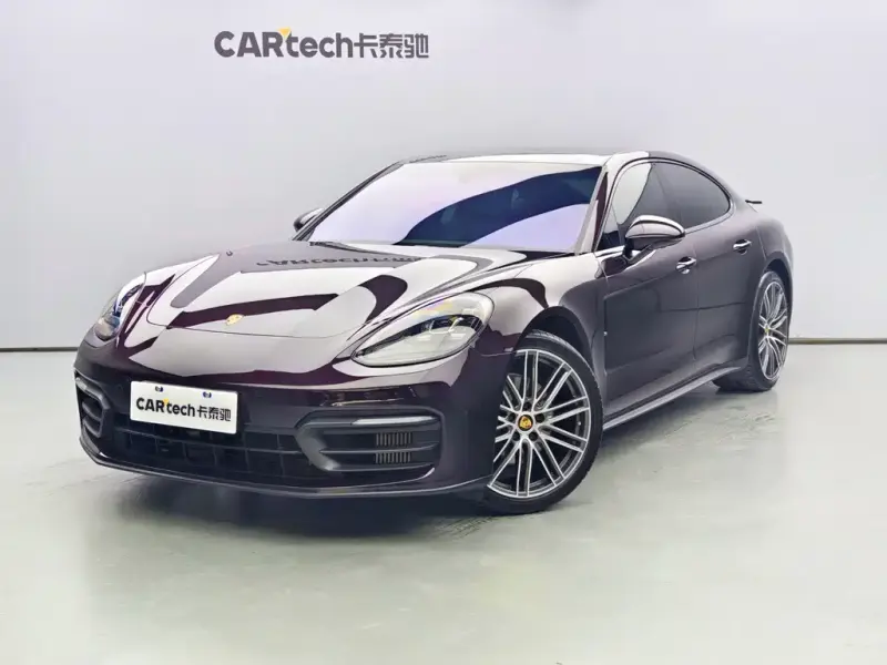 Porsche Panamera, 2022