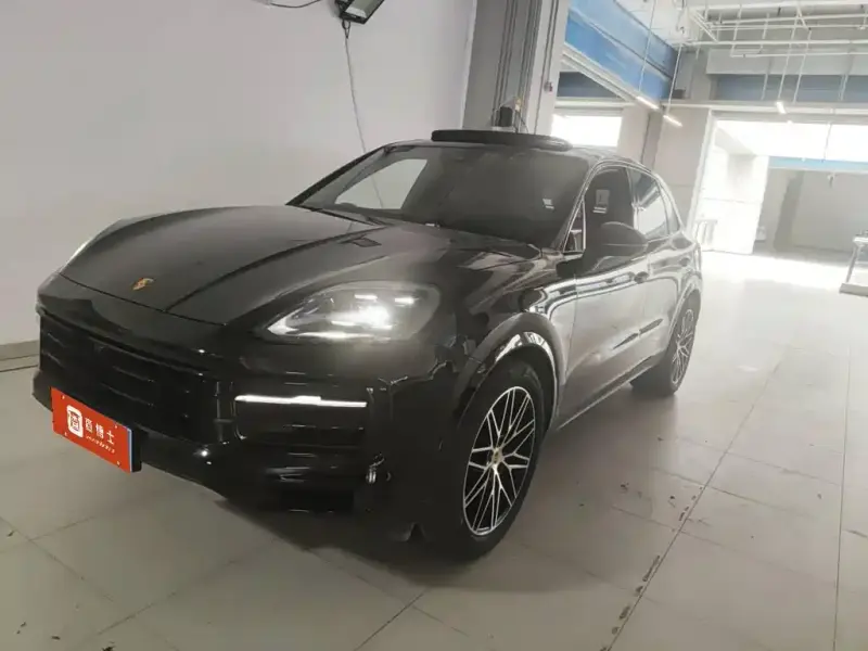 Porsche Cayenne, 2024