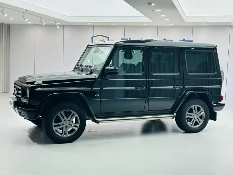 Mercedes-Benz G-Class, 2015