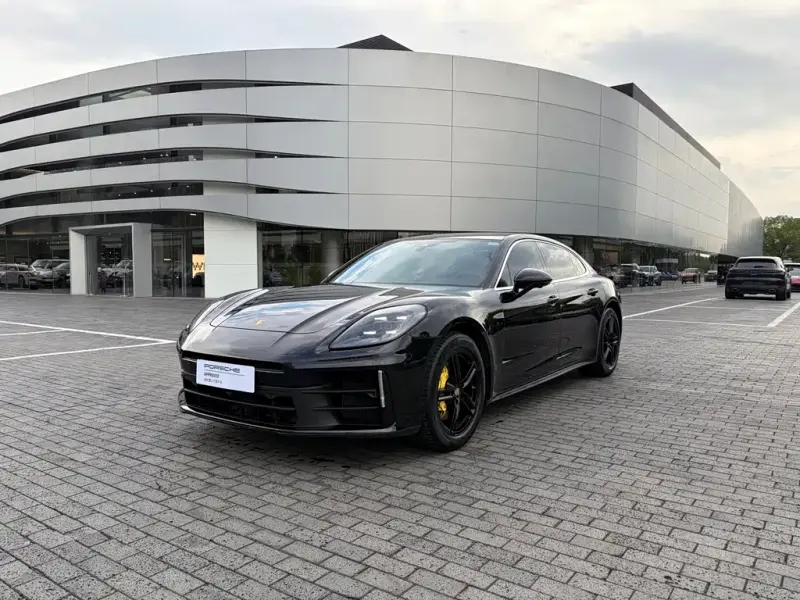 Porsche Panamera, 2025