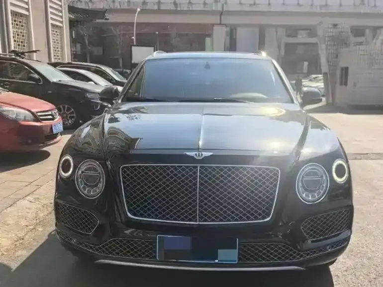 Bentley Bentayga, 2018