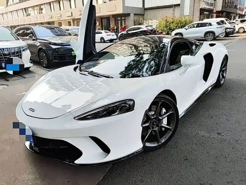 McLaren GT, 2021