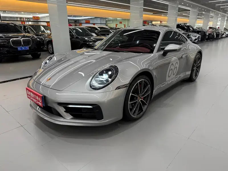 Porsche 911, 2022